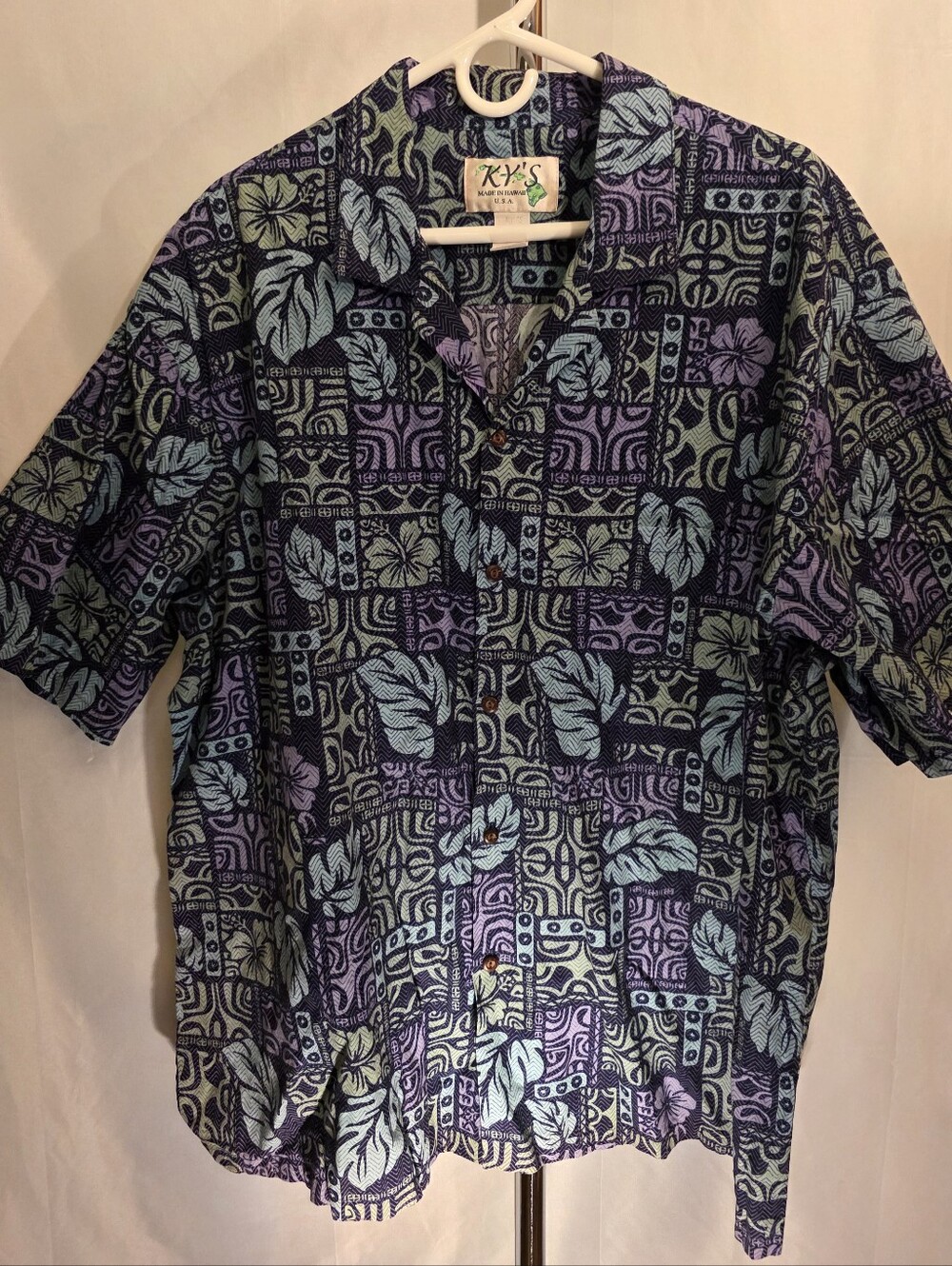 Hawaiian Button Front Shirt